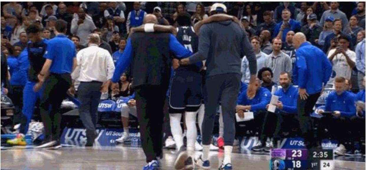 开云网站-感动瞬间：NBA赛场上感人至深的故事集合的简单介绍